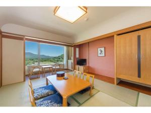 LiVEMAX RESORT Hakodate Greenpia Onuma - Dining and Amenities
