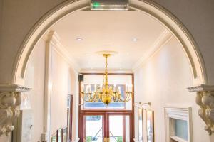 London Town Hotel - Guest Ratings and Feedback