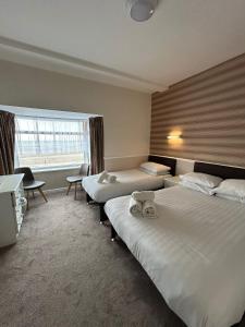 Lyndene Hotel - Policies and Accessibility