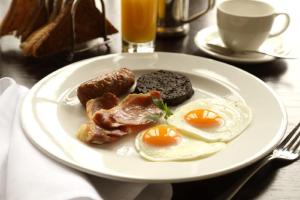 Macdonald Craxton Wood Hotel & Spa, Chester - Dining Options