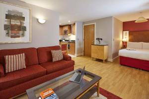 Marlin Apartments London City - Queen Street - Policies and Important Information