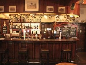 Masons Arms - Location and Accessibility