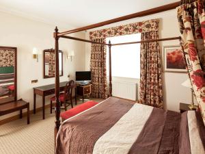 Mercure York Fairfield Manor Hotel - Room Options and Policies