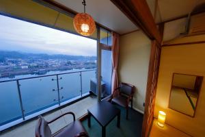 Mikuma Hotel - Room Types and Features