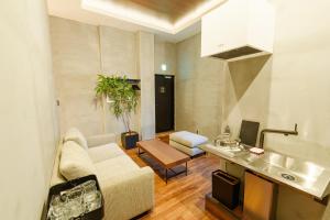 Mizuka Nakasu 1 - Unmanned Hotel - - Payment and Quiet Hours