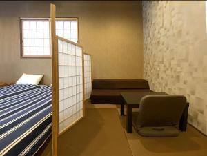 My Home Inn Izumisano - Booking and Check-in/Check-out