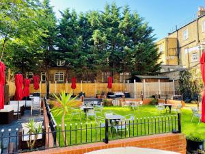 My Place Hotel - Dining Options