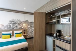 Nemea Appart Hotel Paris Levallois - Guest Reviews and Ratings