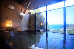 Nishiizu Koyoi - Dining Options and Services