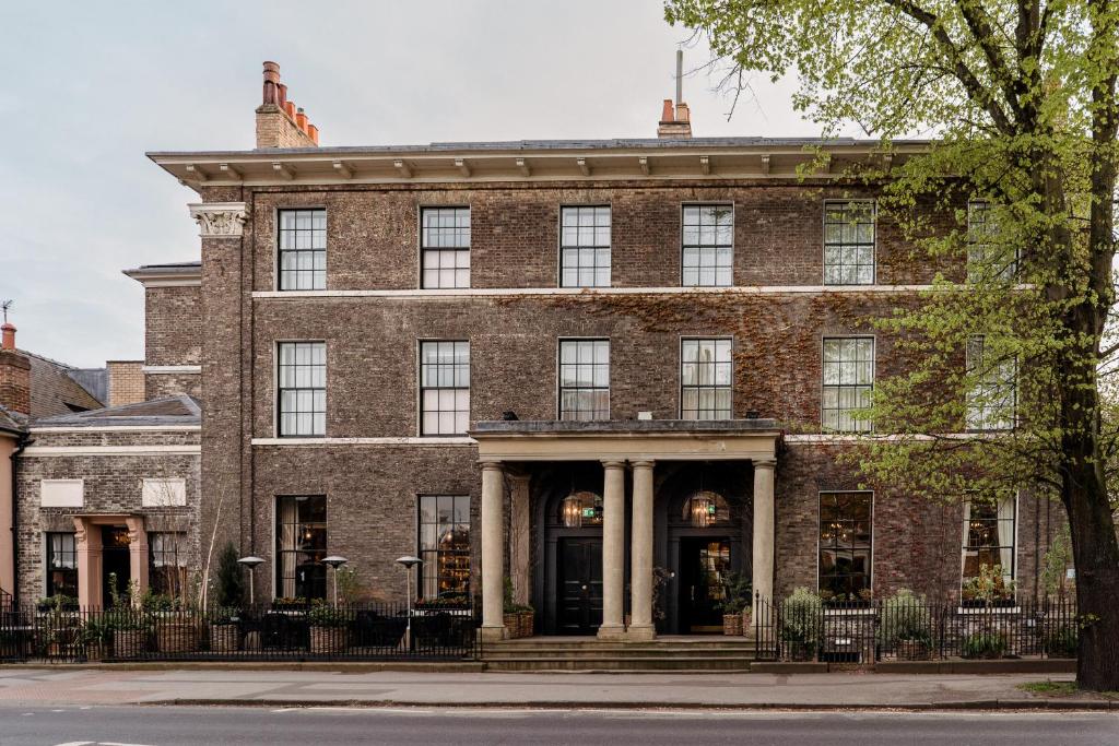 No 1 by GuestHouse, York Review