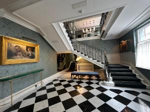 No. 30 Knightsbridge - Accommodation Types