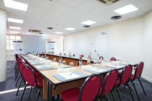 Nogent-Sur-Marne Campanile - How To Book Your Stay