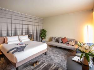 Novotel Cambridge North - Dining Experiences