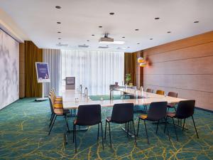 Novotel Paris 17 - Amenities and Facilities