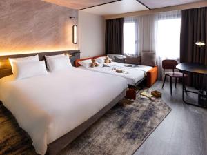 Novotel Rouen Centre Cathedral - About Staying Here