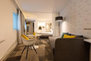 Novotel Suites Paris Expo Porte De Versailles - About Staying Here