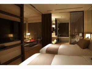 OliveBay Hotel - Getting to OliveBay Hotel