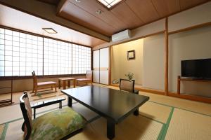 Osakaya Ryokan - Dining Options