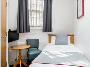 OYO Townhouse New England, London Victoria - Room Options