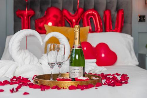 Phoenix Hotel Liverpool - Unbeatable Value
