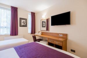 Quality Hotel Hampstead - Policies and Regulations