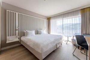 Radisson Blu Resort & Spa, Ajaccio Bay - Engaging Outdoor Activities