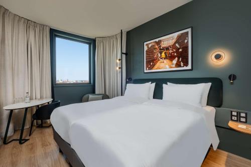 Radisson Hotel Reims - How To Book Your Stay