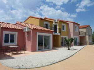 Residence De Tourisme Apparthotel La Provence - Guest Reviews and Ratings