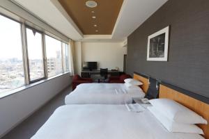 Rhino Hotel Kyoto - Location and Accessibility