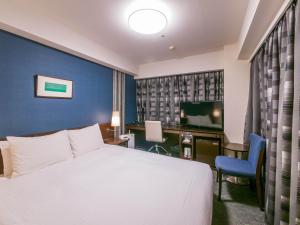 Richmond Hotel Fukuoka Tenjin - Accessibility and Nearby Attractions
