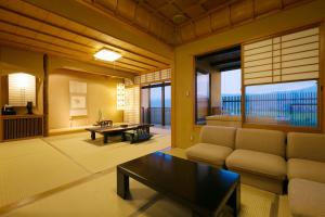 Roppokan - Dining Options