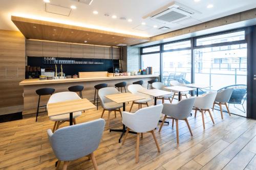 ROTA105 - Dining Experiences