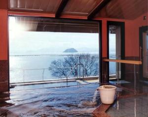 Ryokan Beniayu - Activities Near Lake Biwa
