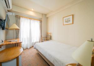 Saka No Hotel Tretio Ochanomizu - Strategic Location and Accessibility