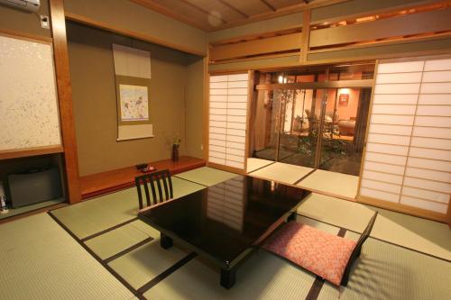 Sekitaitei Ishida - Unique Features and Experiences