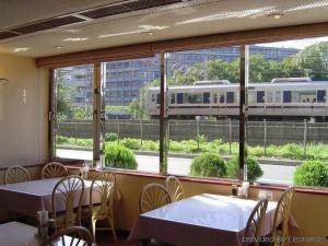 Shin Osaka Station Hotel Annex - Nearby Attractions