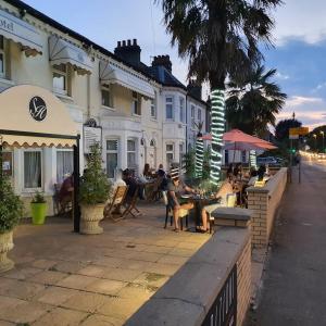 Sorrento Hotel & Restaurant - Additional Services