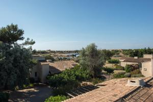 SOWELL HOTELS The Gardens of the Cape - Policies and Services