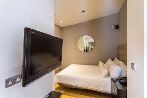 Space ApartHotel - Nearby Attractions