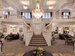 St. Ermins Hotel, Autograph Collection - Nearby Attractions