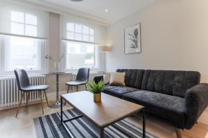 StayInn Farringdon - Location and Nearby Attractions