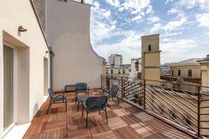 Suites FL By Sweett - About Staying Here