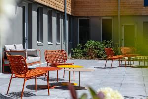 Sweetly Versailles St Cyr L'École - Booking and Availability