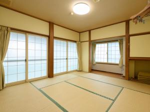 Tabataya - Facilities and Services