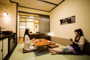 Takayama Ouan - Policies and Guidelines