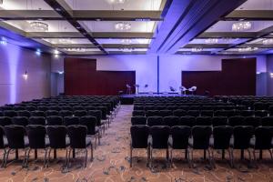 The Atrium Hotel & Conference Centre Paris CDG Airport, by Penta - How To Book Your Stay