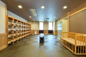 The Beauty of the Jade, Aonobi Yuyu, Ancient Hot Spring of Gen Hakugin - Policies and Services