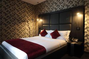 The Bryson Hotel - Policies and Conditions