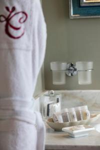 The Cavendish - How To Book Your Stay