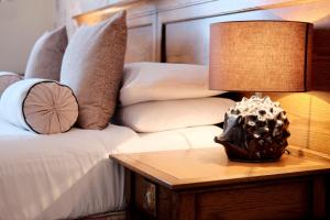 The Coach House Inn - Nearby Attractions and Transport